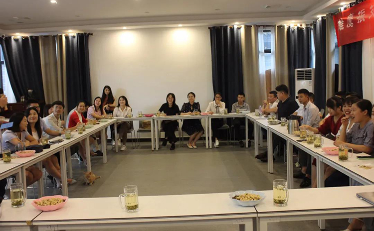 茶話會.jpg 茶話會.jpg