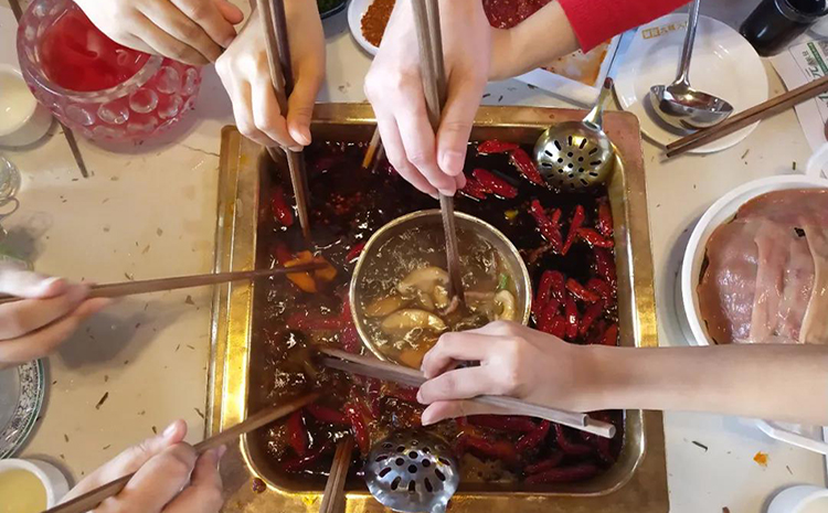 晚餐.jpg 晚餐.jpg