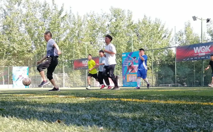 01-斯庫爾團隊活動 酣暢淋漓，熱血足球.jpg