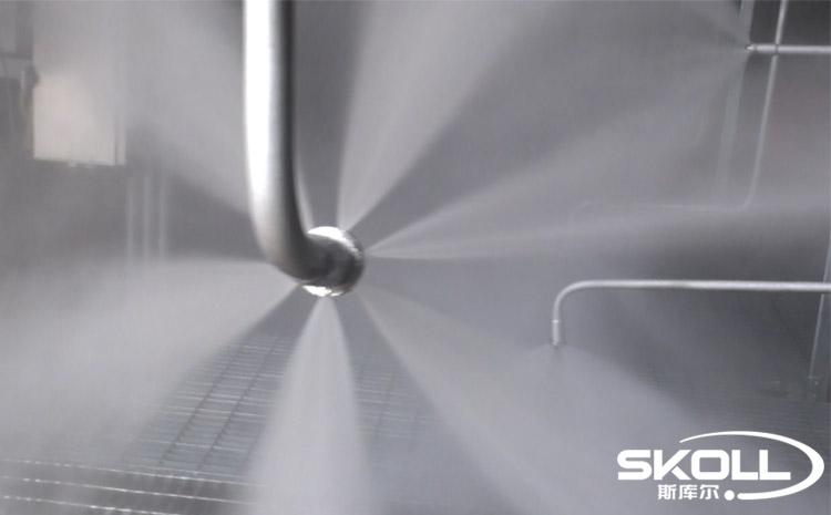 斯庫(kù)爾南充變電站高壓細(xì)水霧裝置噴射效果.jpg 斯庫(kù)爾南充變電站高壓細(xì)水霧裝置噴射效果.jpg